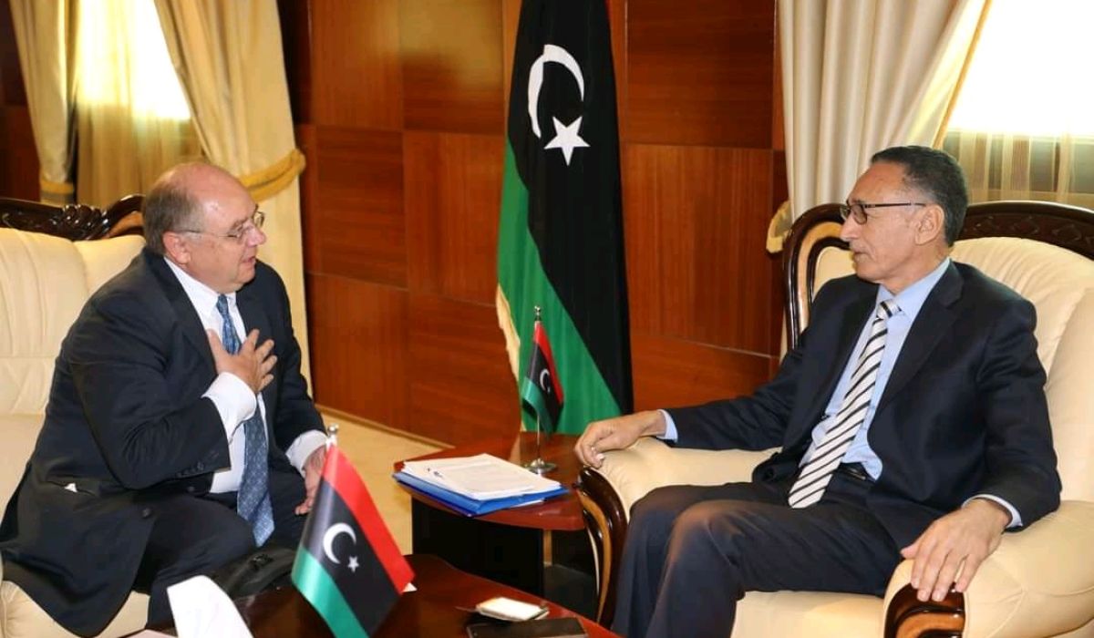 وزير الاقتصاد والتجارة يجتمع مع ممثل البنك الدولي لدى ليبيا