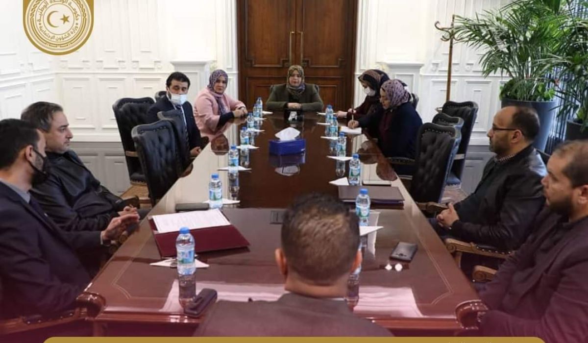 "الكيلاني" تطلع على المشاكل التي تواجه الجالية الليبية في سفارتهم بأنقرة