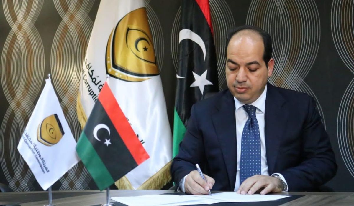 معيتيق يملئ إقرار الذمة المالية استعداداً للانتخابات الرئاسية