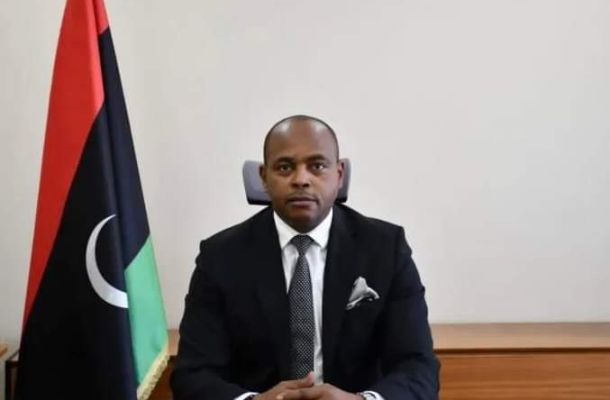 خاص.. "المركزي" يُطالب المدراء العامون بالمصارف التجارية بزيادة سقف السحوبات.. وهذه كافة التفاصيل الهامة