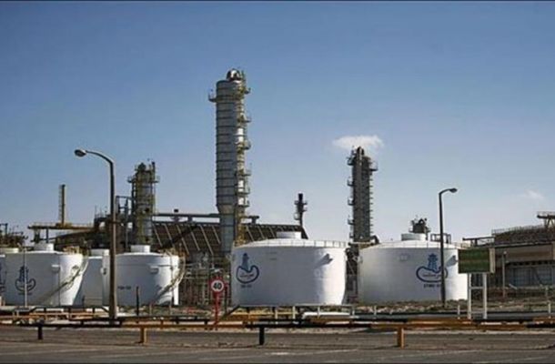 اغلاق الطرق المؤدية الى حقلي الشرارة والفيل بالجنوب