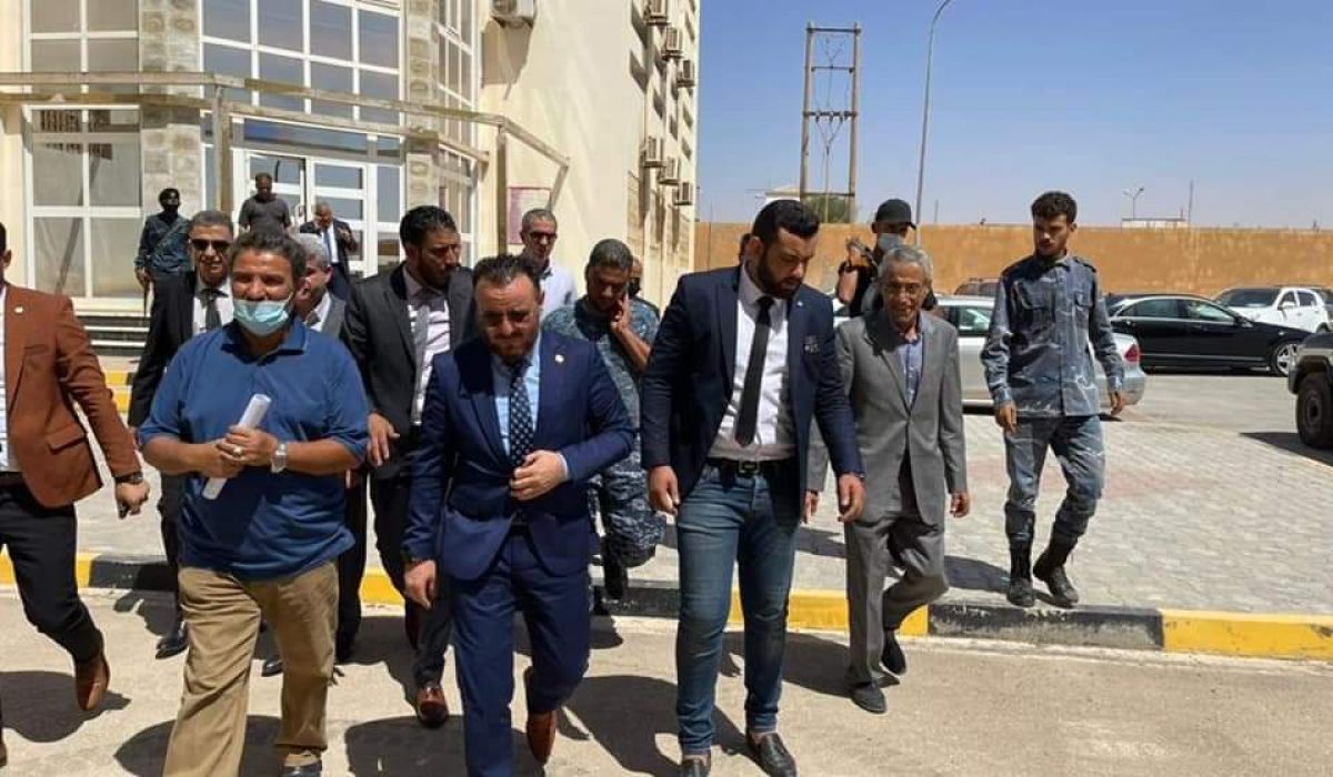 أبوهيسه يؤكد على دعم شركة المطاحن الوطنية وحل مشاكلها