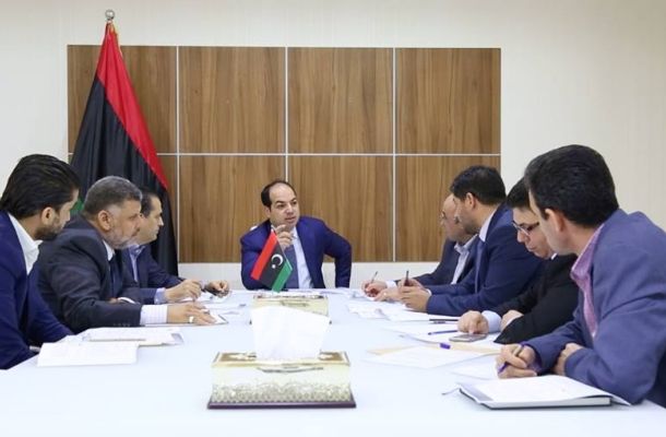 " لقاء بين بداد قنصو و صنع الله والعين علي فزان "