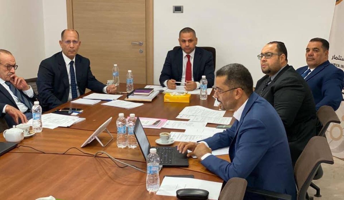 رئيس المؤسسة الليبية للاستثمار يضع الخطة المعدة لمواجهة جائحة كورونا