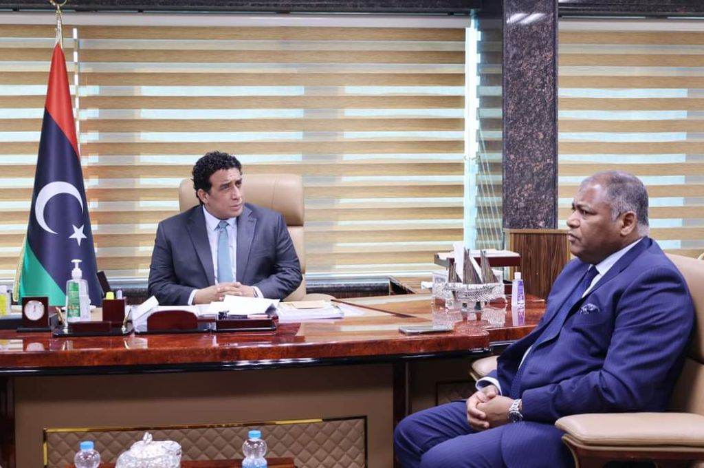 "الدبيبة" يؤكد على أهمية دعم المؤسسة الوطنية للنفط من خلال إعتماد الخطة التقديرية السنوية وتوفير الموارد المالية اللازمة لها