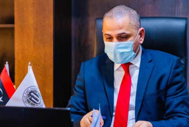 "ديلي ميل": معاناة الليبيون مستمرة.. ارتفاع في الأجور ورواتب الموظفين لا تكفي