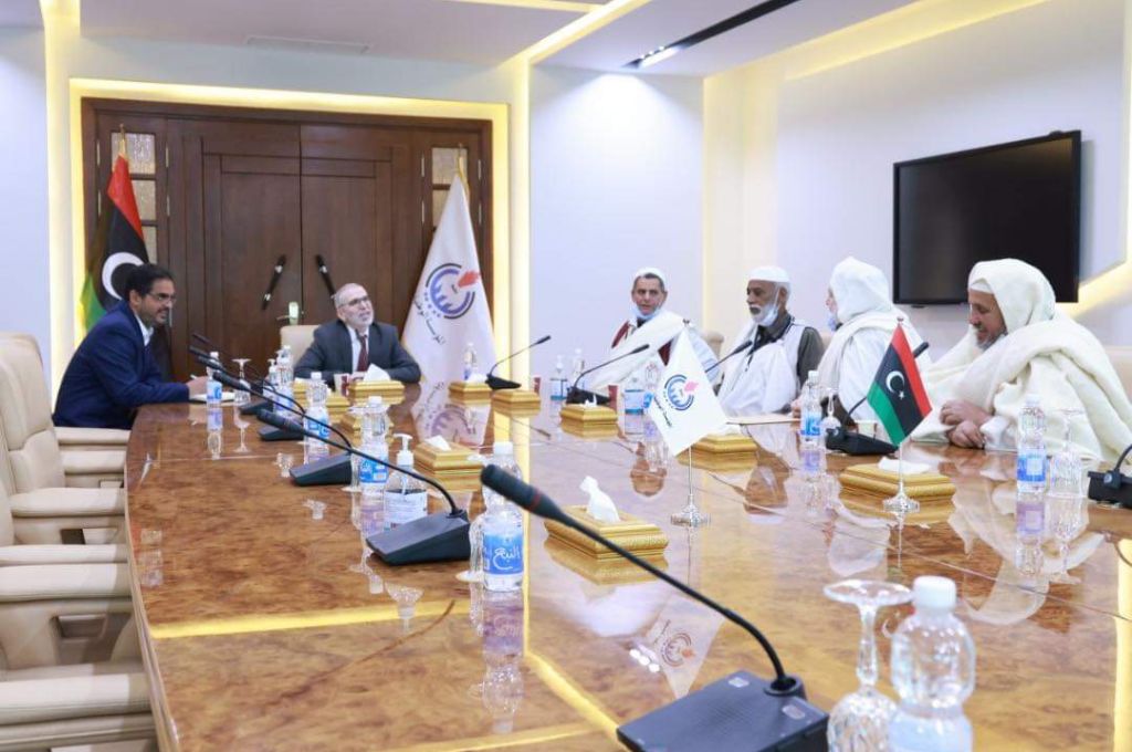 الحكم المحلي تطالب عمداء البلديات بتكليف مندوبيهم لإستلام الصكوك الخاصة بالباب الثاني