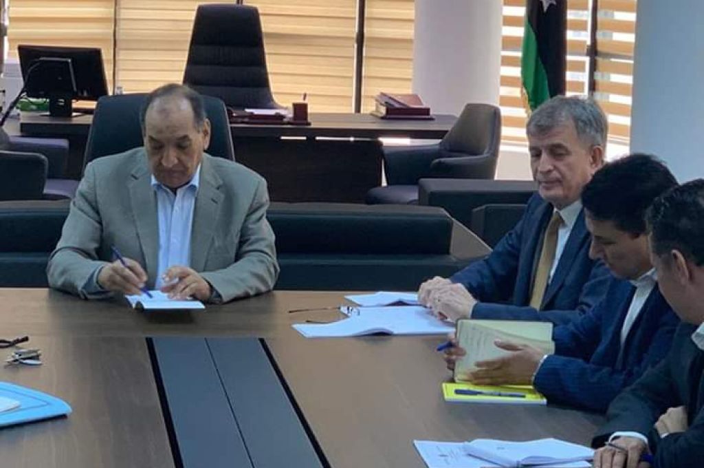 معيتيق في زيارة فرنسية تجهيزاً للحدث الاقتصادي الذي سينعقد الجمعة