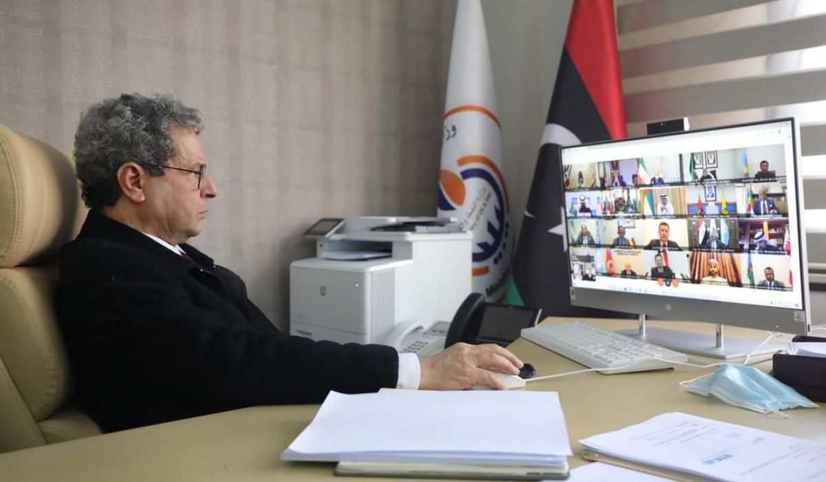 "عون" يشارك في الاجتماع الخامس والعشرون للأوبك
