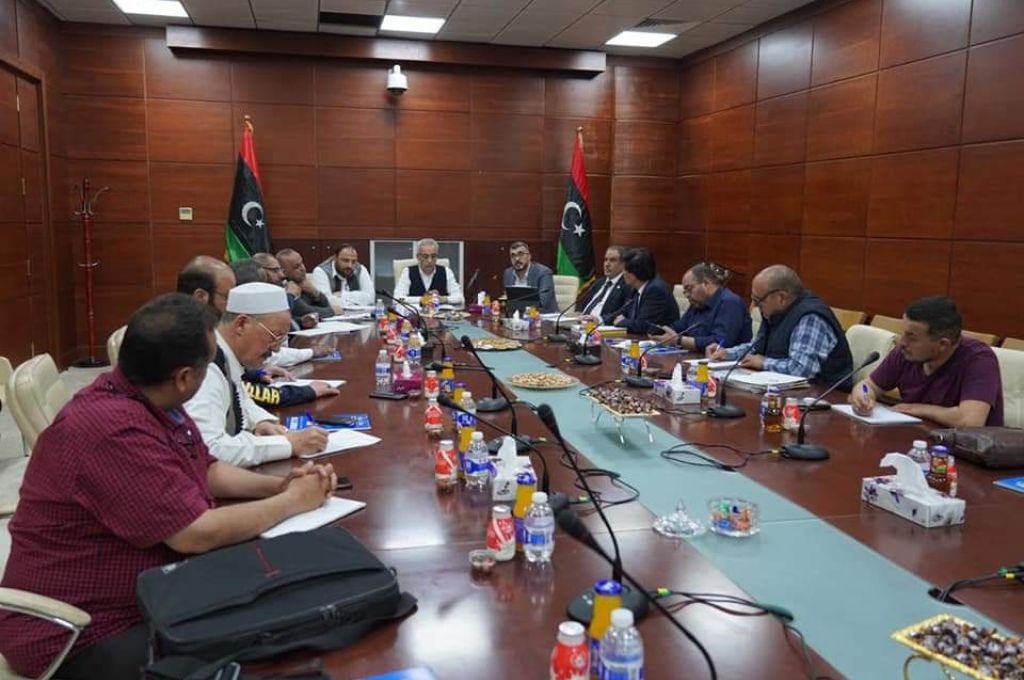 المجلس الرئاسي يعقد اجتماعاً هاماً مع محافظ المصرف المركزي