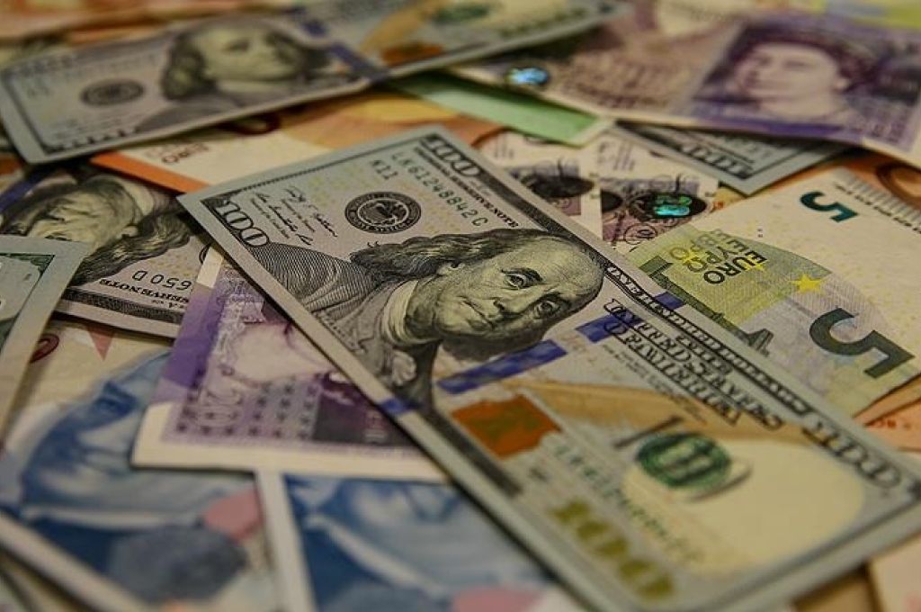 ديوان المحاسبة يحمل الرئاسي مسؤولية التأخر في توريد السلع الأساسية