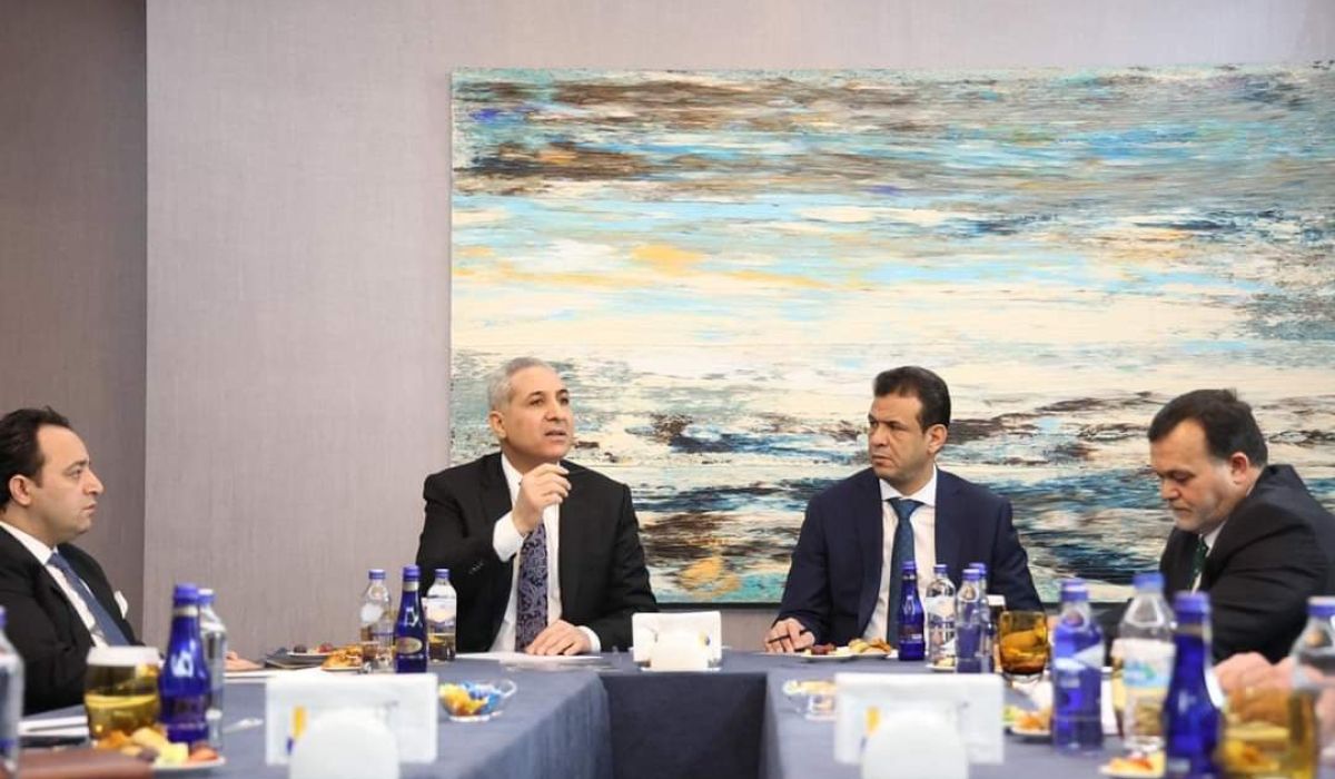 "أبوجناح" يشدد على ضرورة تسهيل الإجراءات للمرضى الذين يتلقون العلاج