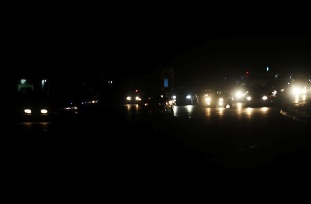 المؤسسة الوطنية للنفط تعيد تشغيل حقول النفط