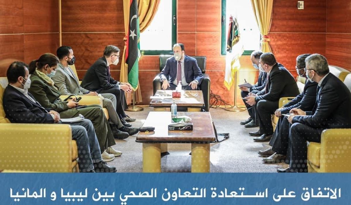 وزير الصحة يلتقي السفير الألماني لبحث سبل التعاون في المجال الصحي بين البلدين