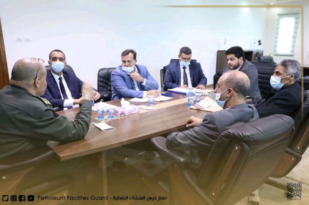اجتماع تقابلي بين إدارات شركة الجوف للتقنية النفطية