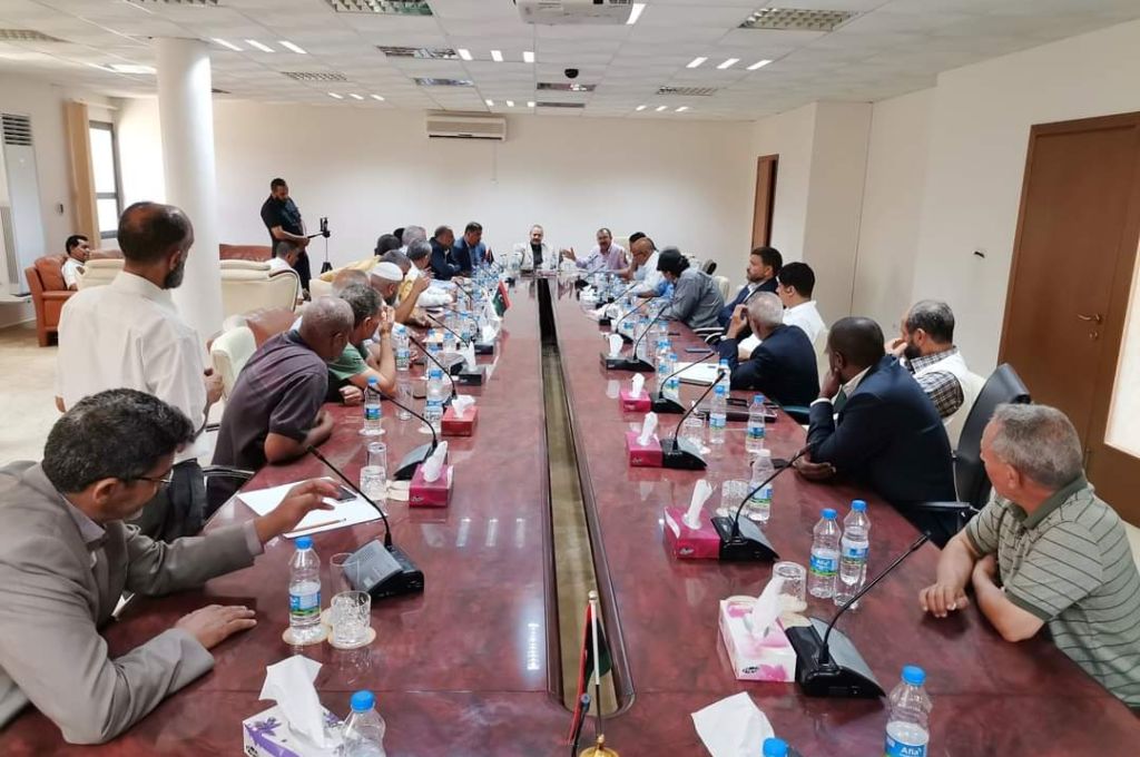 "التومي" يبحث مع عمداء بلديات طرابلس جملة من المواضيع ذات العلاقة بالإدارة المحلية