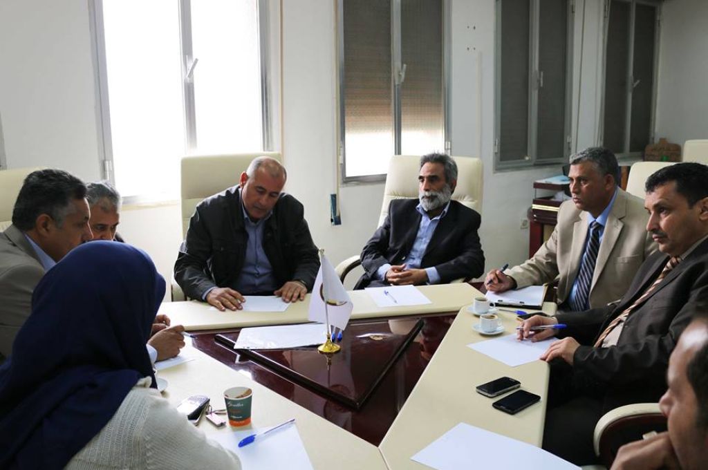 كاجمان يبحث مع القائم بالأعمال البريطاني المشاريع الصغرى والمتوسطة وتمكين الشباب بالجنوب