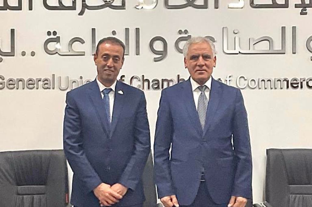 خلال اجتماعه مع وزير الحكم المحلي "المنفي" يشيد بالجهود التي تبذلها الوزارة لتقديم أفضل الخدمات للمواطنين في عديد المجالات