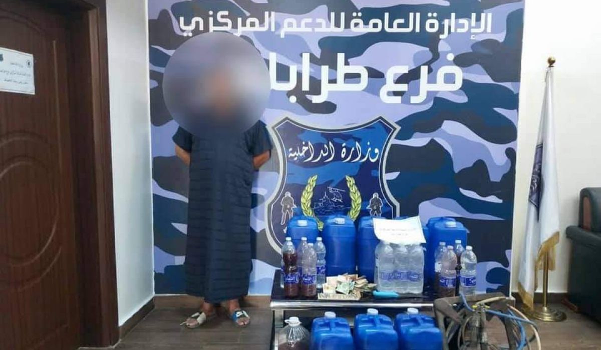 الداخلية تضبط كمية تقدر بمئتين لتر من الخمور ومخدر الحشيش بعين زارة