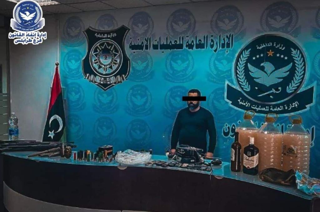 خاص.. فريق السيولة بالمركزي يكشف لصدى تسليم قسم اصدار غريان 4 مليون لفروع التجاري الوطني