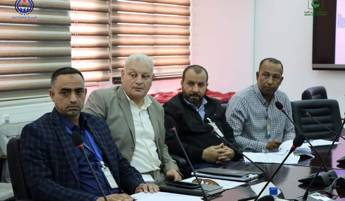 الوطنية للنفط تستعرض المشاريع القائمة بإدارة المياه المصاحبة لشركة الخليج العربي