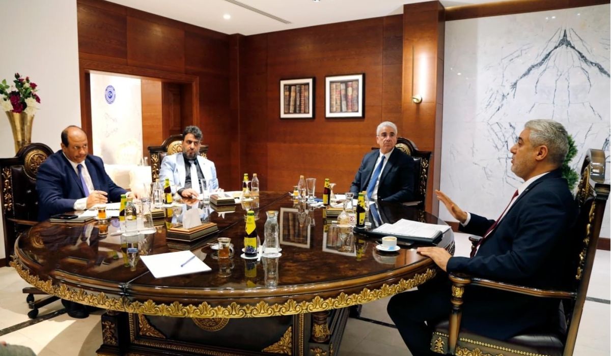 "باشاغا" يناقش مع وزراء المواصلات والكهرباء والحكم المحلي أداء الوزارات وخطط عملها والمشاريع المُدرجة تحت التنفيذ