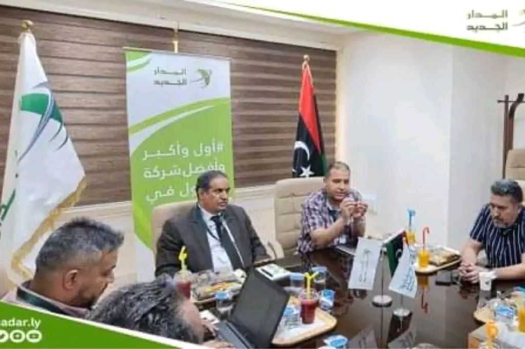 مجلة أمريكية تكشف عن حقائق حول تجنيد مكتبٍ "لارمو" لاسترداد الأصول الليبية شخصياتٍ أمريكية للبحث عن أموال القذافي