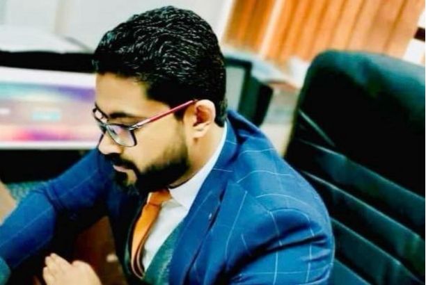 البصير: عودة الملاحة الجوية لمطار معيتيقة بعد إغلاقه بسبب تحليق جسم غريب بمحيط المطار