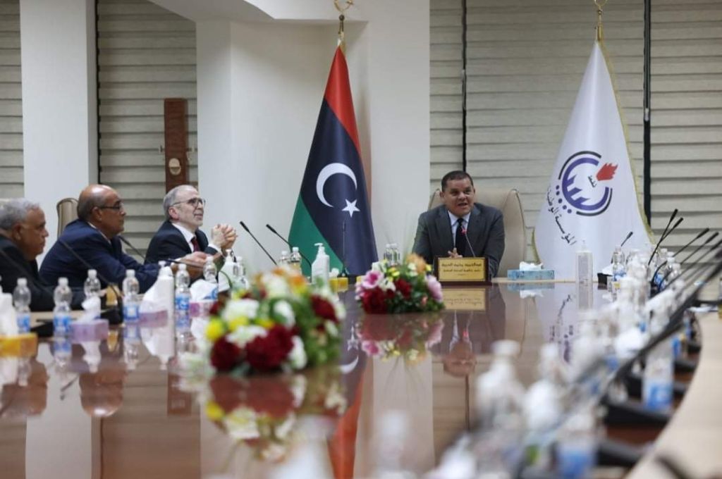 خلال اجتماعه مع صنع الله والشركات النفطية.. الدبيبة يؤكد على الدعم الكامل لقطاع النفط
