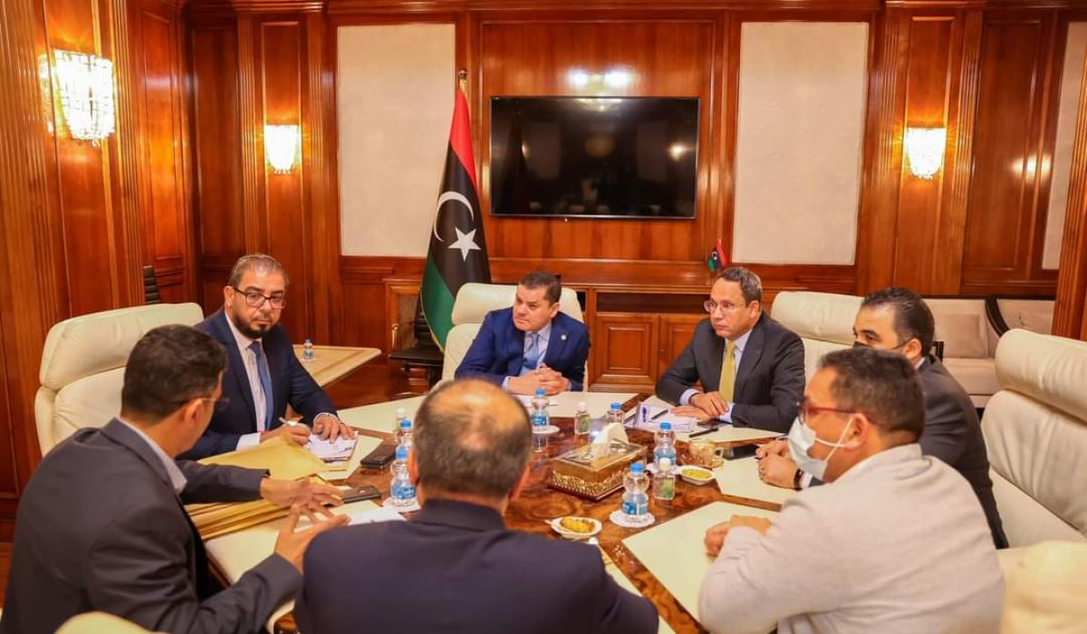 "الدبيبة" يقوم بمتابعة خطة وزارة الصحة لعلاج أورام الأطفال