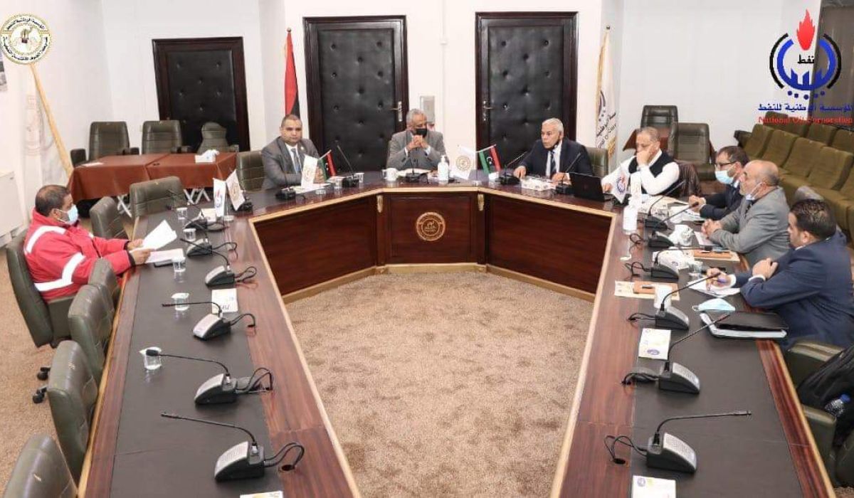 الوطنية للنفط تؤكد على ضرورة الإلتزام بكافة اشتراطات وقواعد السلامة المهنية عند التعامل مع الشركات القطاع