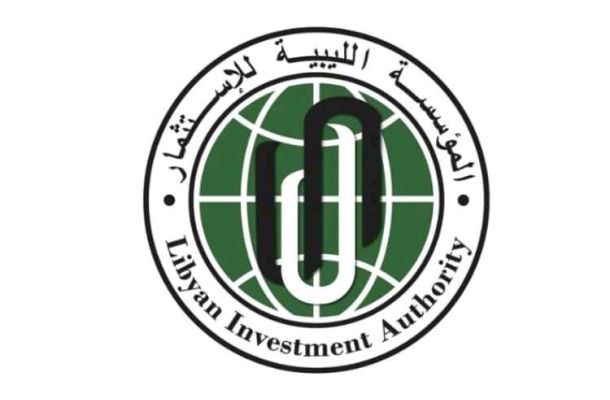"العابد" يبحث مع وزير الرياضة سبل تدريب ورفع إمكانيات وكفاءة الشباب الباحثين عن العمل المسجلين في الأندية الرياضية