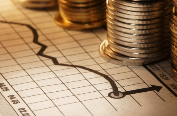 تقرير دولي يكشف مصادر تمويل الجيش الليبي شرق البلاد والآثار المترتبة عنه
