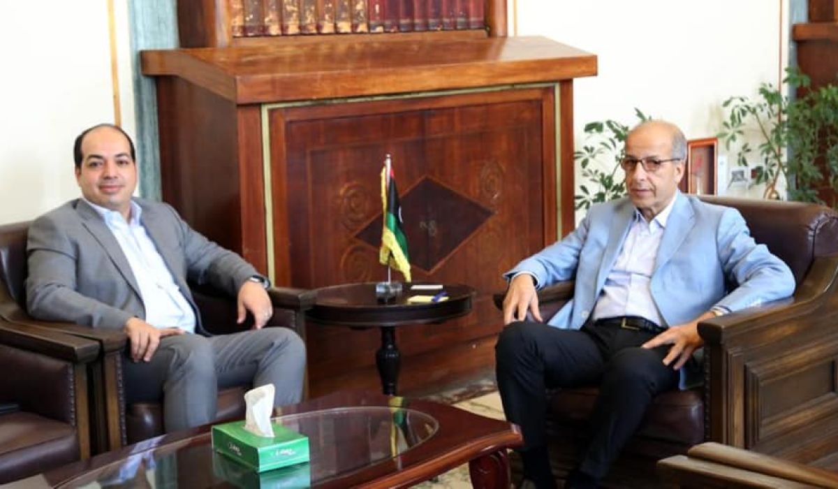الكبير ومعيتيق يبحثان آلية تقديم الخدمات الضرورية للنازحين وتسهيلها