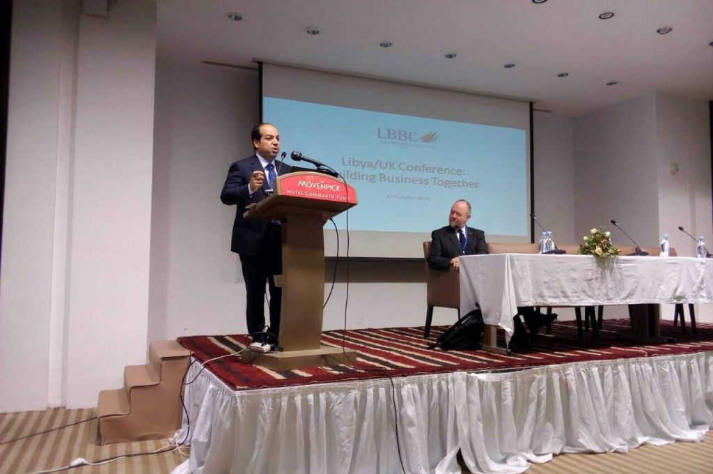 السراج يبحث مع عقاب توحيد المؤسسات السيادية والإصلاحات الاقتصادية