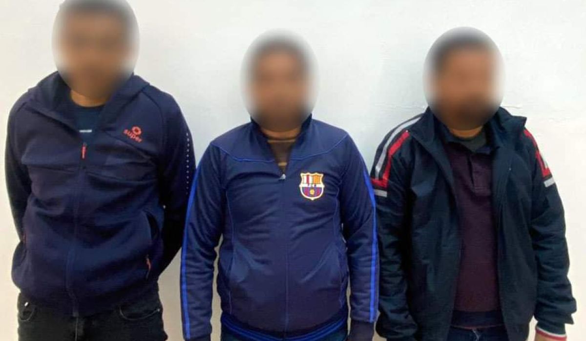 ضبط ثلاث أشخاص متهمين بسرقة الأسلاك الكهربائية