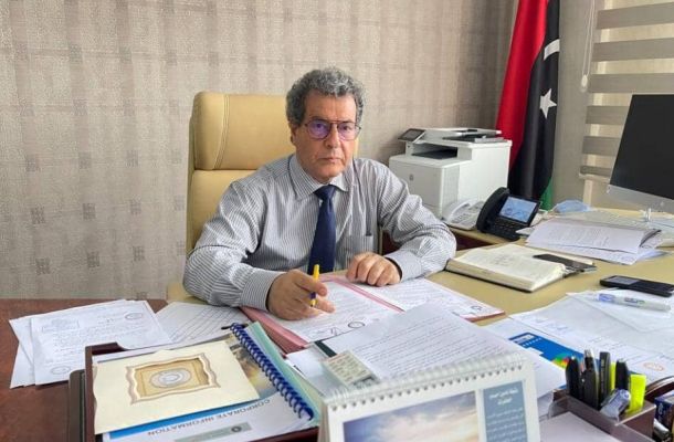 خاص.. التجاري الوطني يتصدر المصارف في توزيع السيولة بطبرق .. وهذه مواعيد صرفها في طرابلس وبنغازي