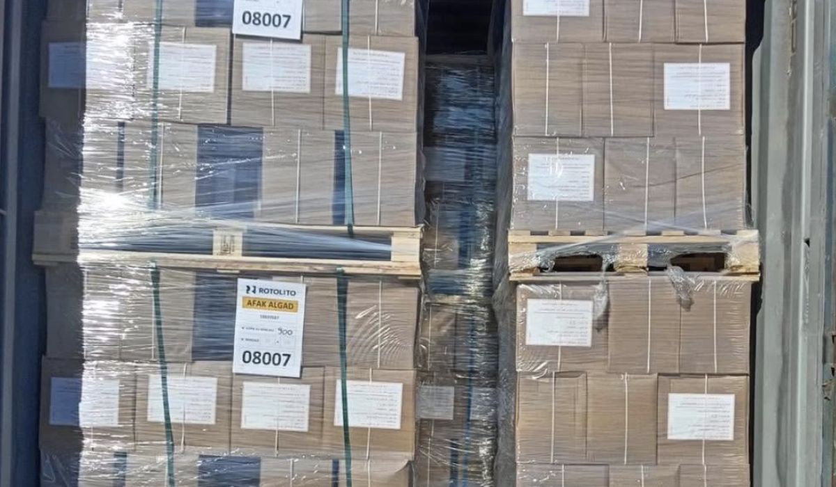 خاص.. بالوثائق: الشركة الإيطالية “روتوليتو” لوزارة التربية والتعليم: الكتب جاهزة منذ شهرين وتم إبتزازنا وتأخر الشحن كبّدنا خسائر مالية كبيرة