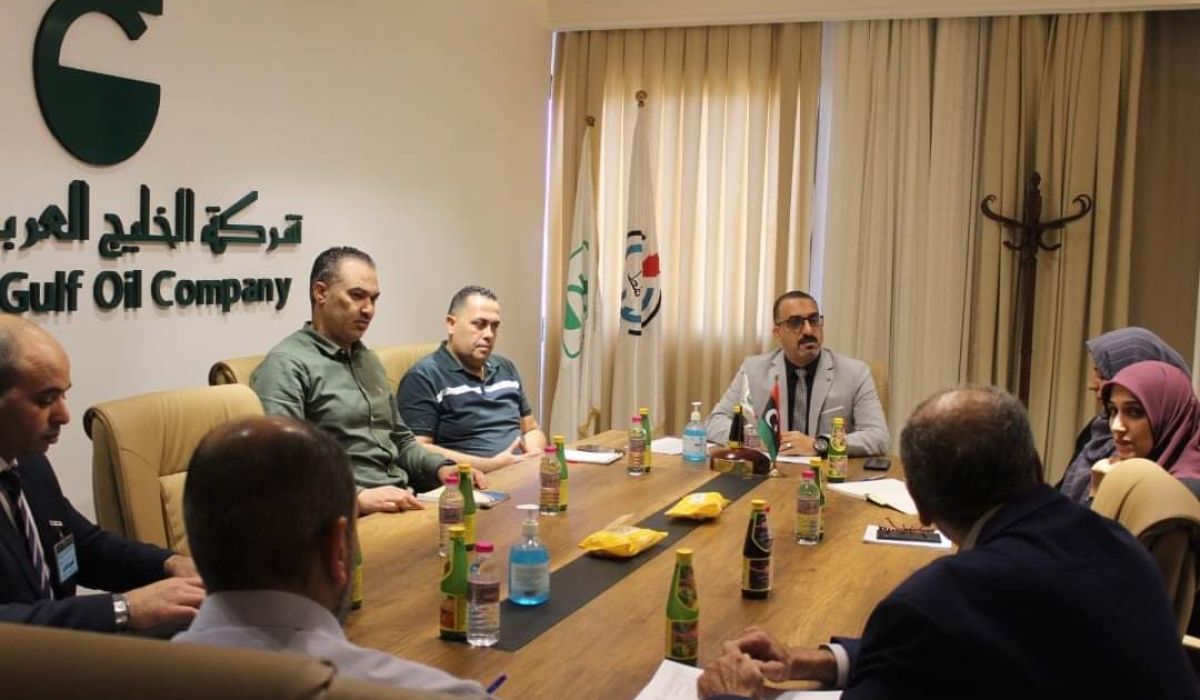 الخليج العربي للنفط تتابع الإجراءات في بعض المعاملات المصرفية والاعتمادات الخارجية