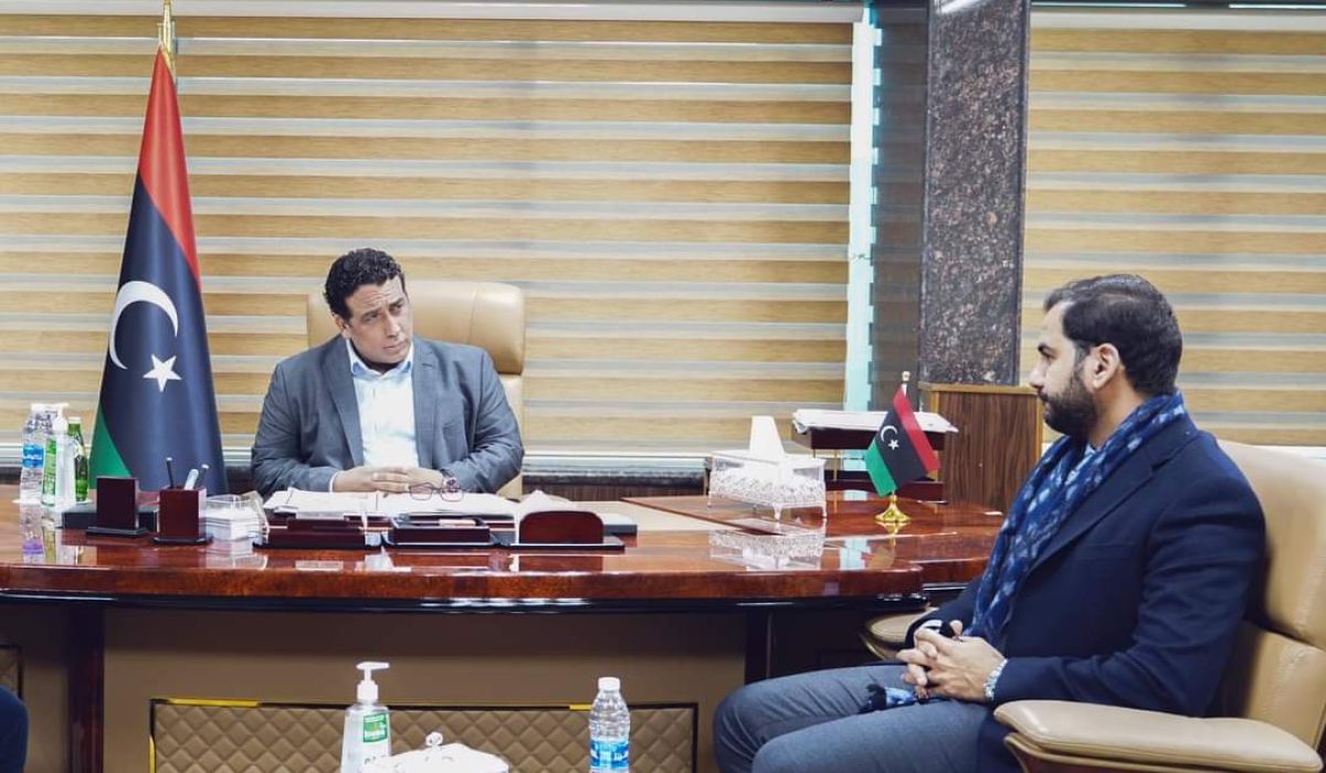 خلال اجتماعه مع رئيس المجلس الرئاسي.. "السائح" يؤكد على استعداد المركز لتعزيز الحماية الصحية للمواطنين