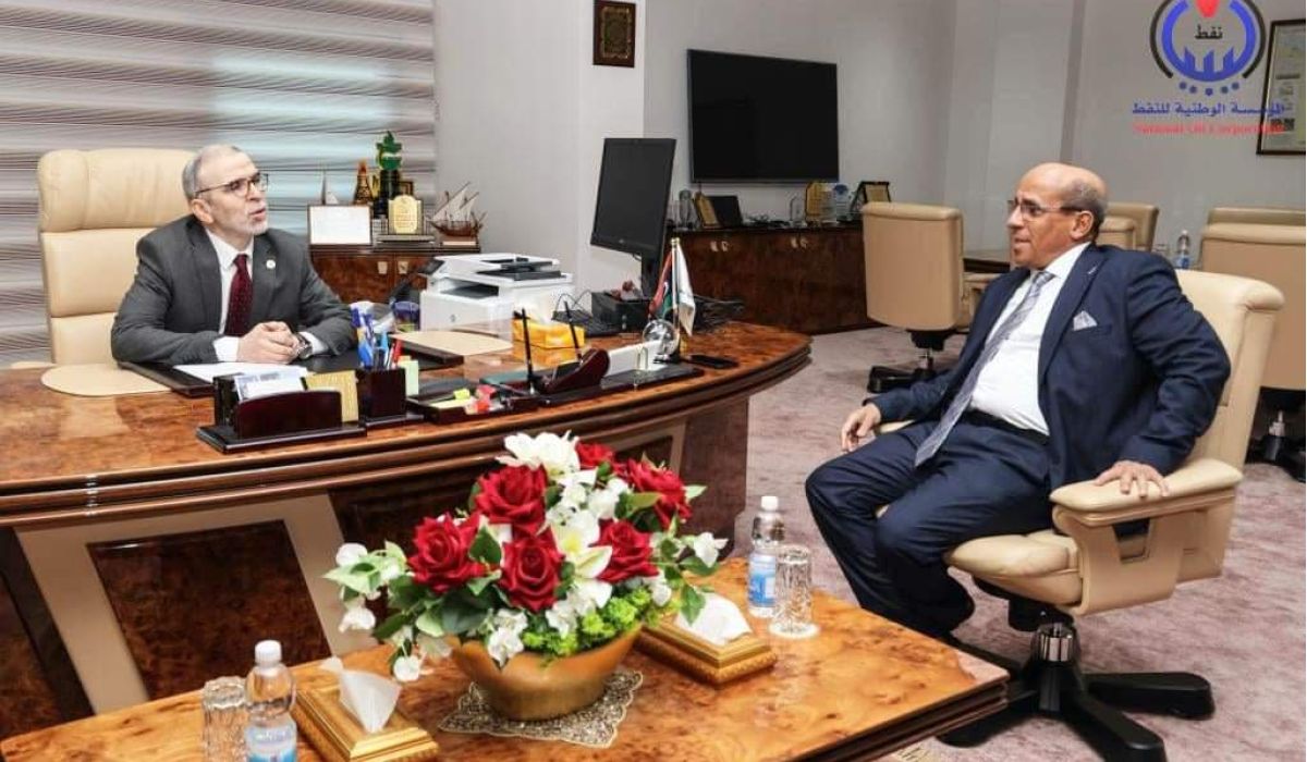 الوطنية للإنشاءات النفطية تطلع "صنع الله "على التحديات والعراقيل التي تواجه الشركة بسبب تعطل الميزانيات