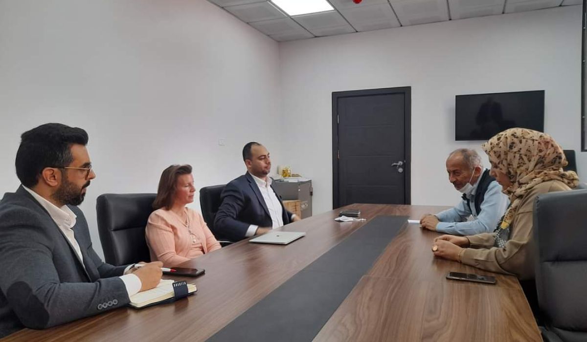 جهاز الإمداد الطبي يبحث مع الغرفة التجارية الأمريكية الشركات المصنعة للأدوية