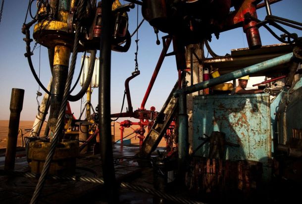 جولة لأسعار الدولار خلال هذا الأسبوع والنهاية بارتفاع بسيط ومريب