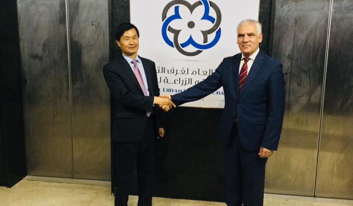 السفير الكوري: 90 بالمائة من عملي أقضيه في طرابلس استعدادا لفتح سفارتنا بطرابلس لتسهيل الحركة الاقتصادية بين البلدين.