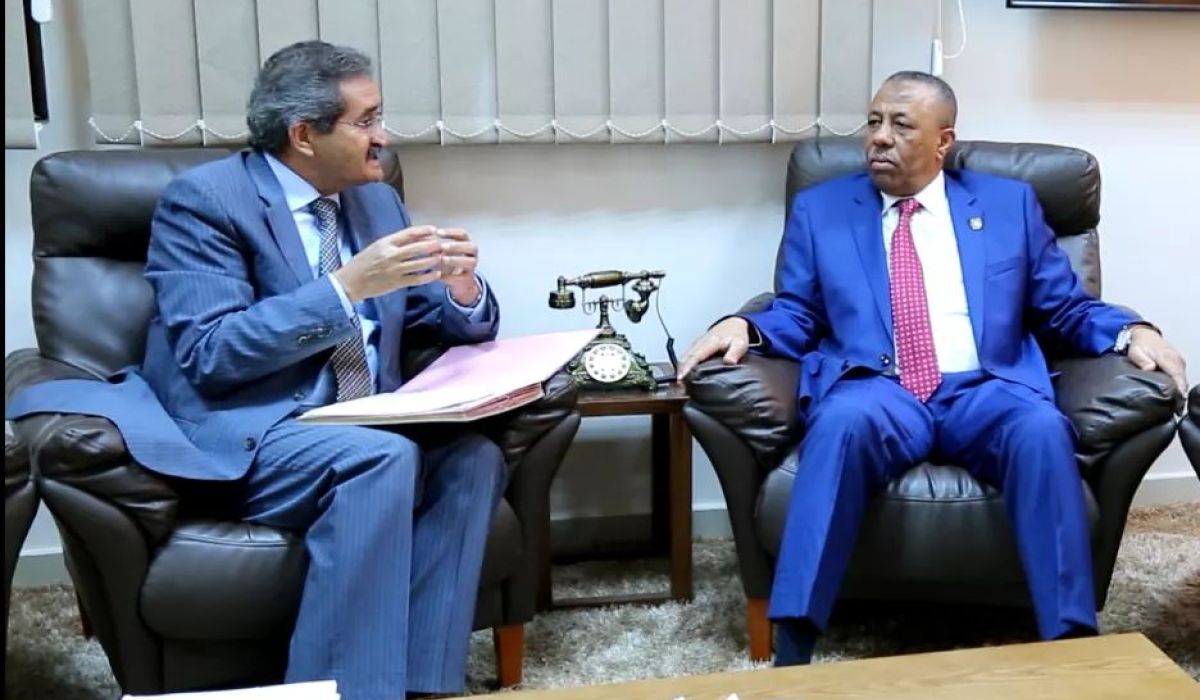 الثني يناقش مع عميد بلدية بنغازي أوضاع المشروعات المتوقفة بالمدينة