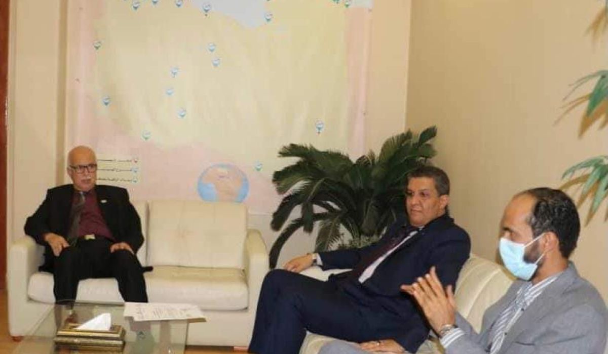 الشنطي يناقش مع وزير التربية والتعليم التحديات التي تواجه العملية التعليمية