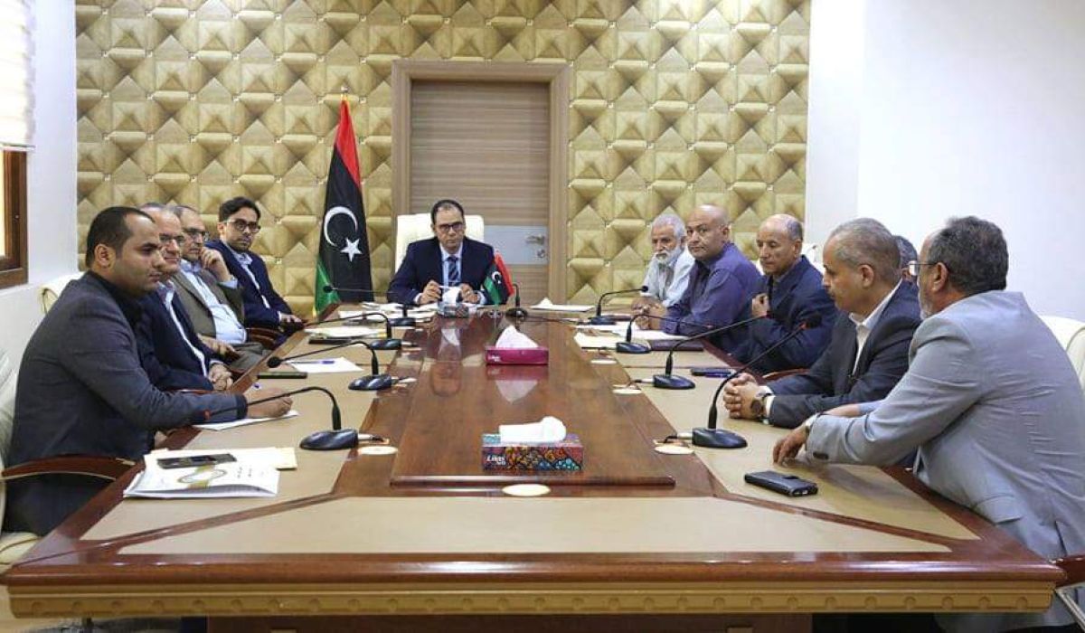 لجنة الطوارئ تناقش مشكلة نقص المياه وتأثر الاتصالات بسبب الاشتباكات بمحيط العاصمة