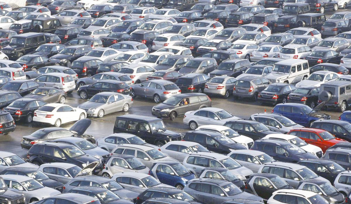 وصول 5000 سيارة إلى ميناء مصراتة البحري مصدرها دولة كوريا