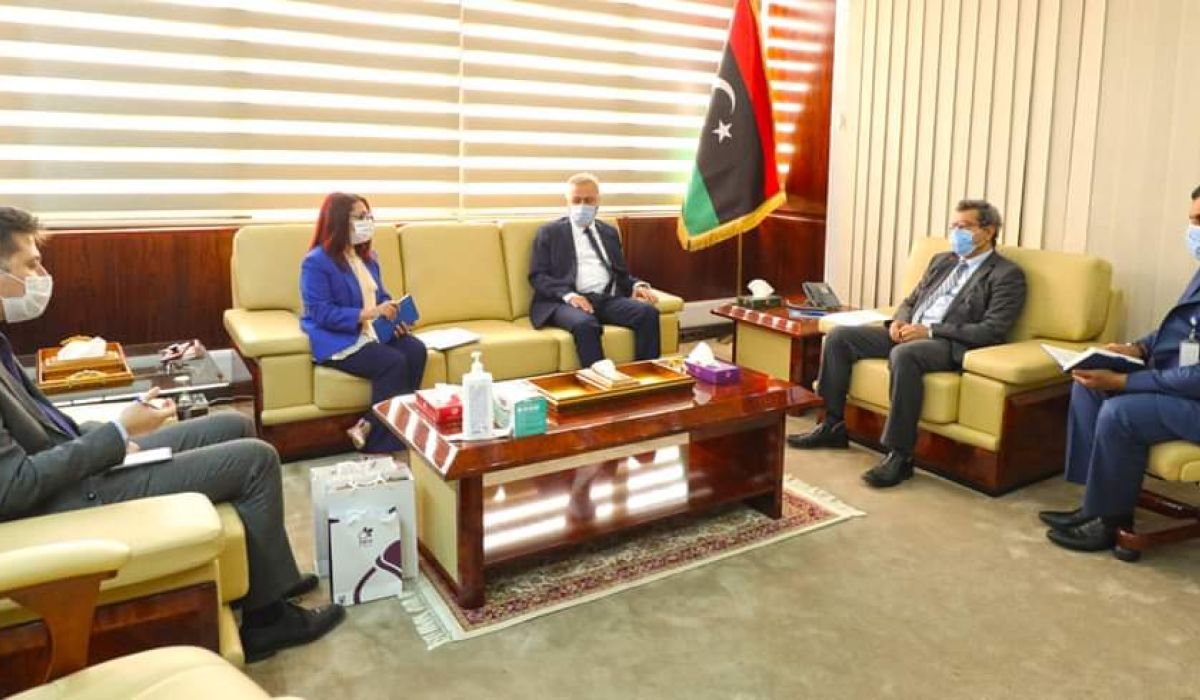 وزير النفط يجتمع مع سفير تركيا لدى ليبيا لمناقشة توقيع مذكرة تعاون بمجال الطاقة الهيدروكربونية