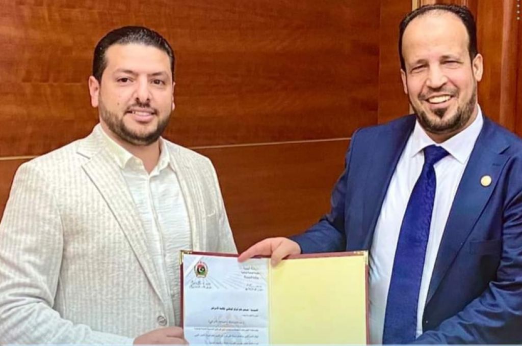 اجتماع بين وكيل وزارة المواصلات لشؤون الديوان والنقل البحري وشركة مليتة للنفط والغاز